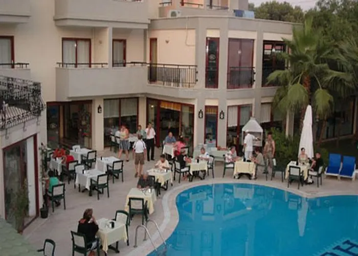 Hotel Hera 2*