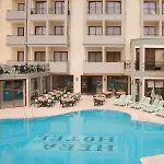 Hera Hotell Side