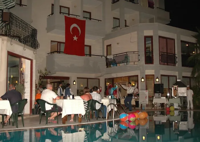 Hera Hotel